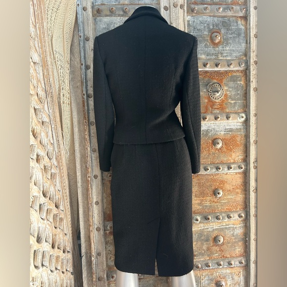 Two Piece Jaeger Suit Set - Picture 4 of 6